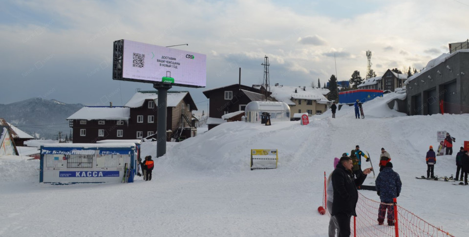 Светодиодный билборд на ноге, ГЛК Шерегеш
